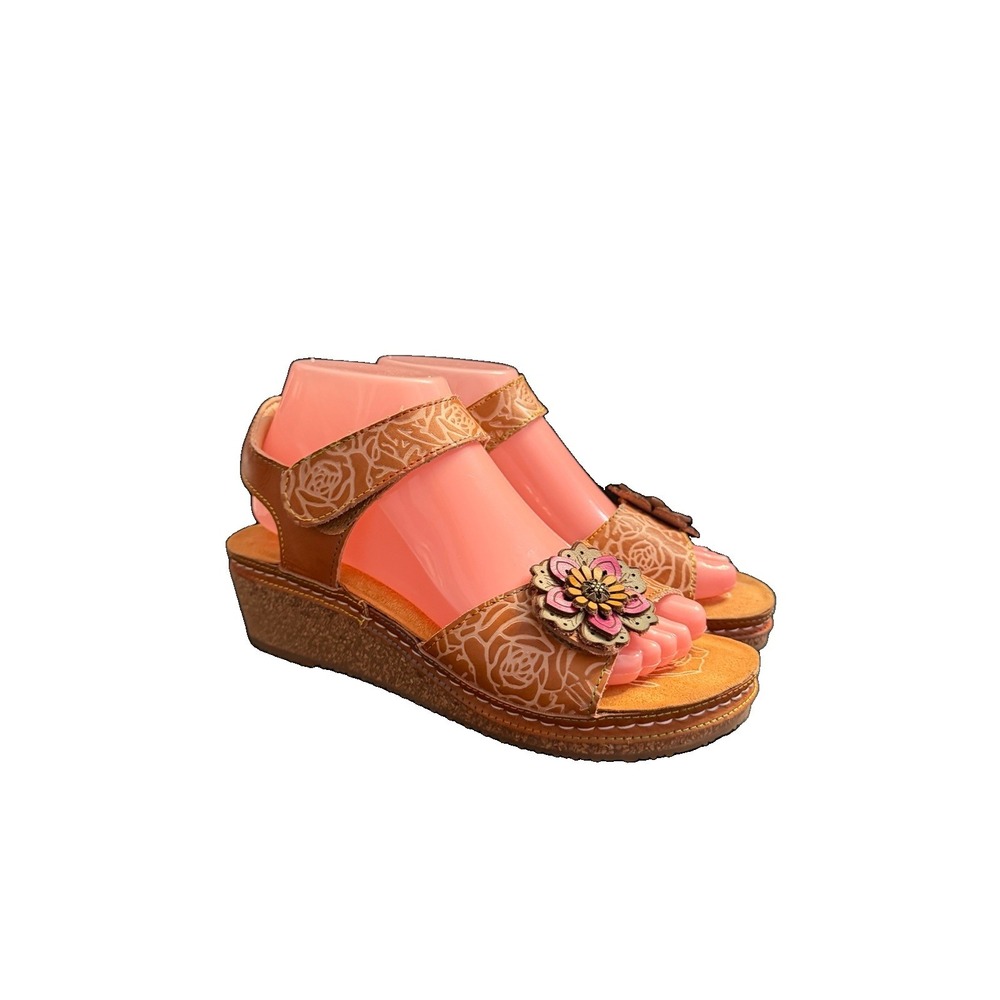 L'Artiste Spring Step Cuteness Sandals 38 7.5 8 Leather Flower Cork Wedge Artsy